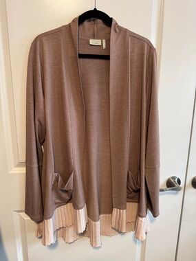 VTG LOGO Women’s Cardigan. Mauve. French Terry. Never Worn. NWOT.